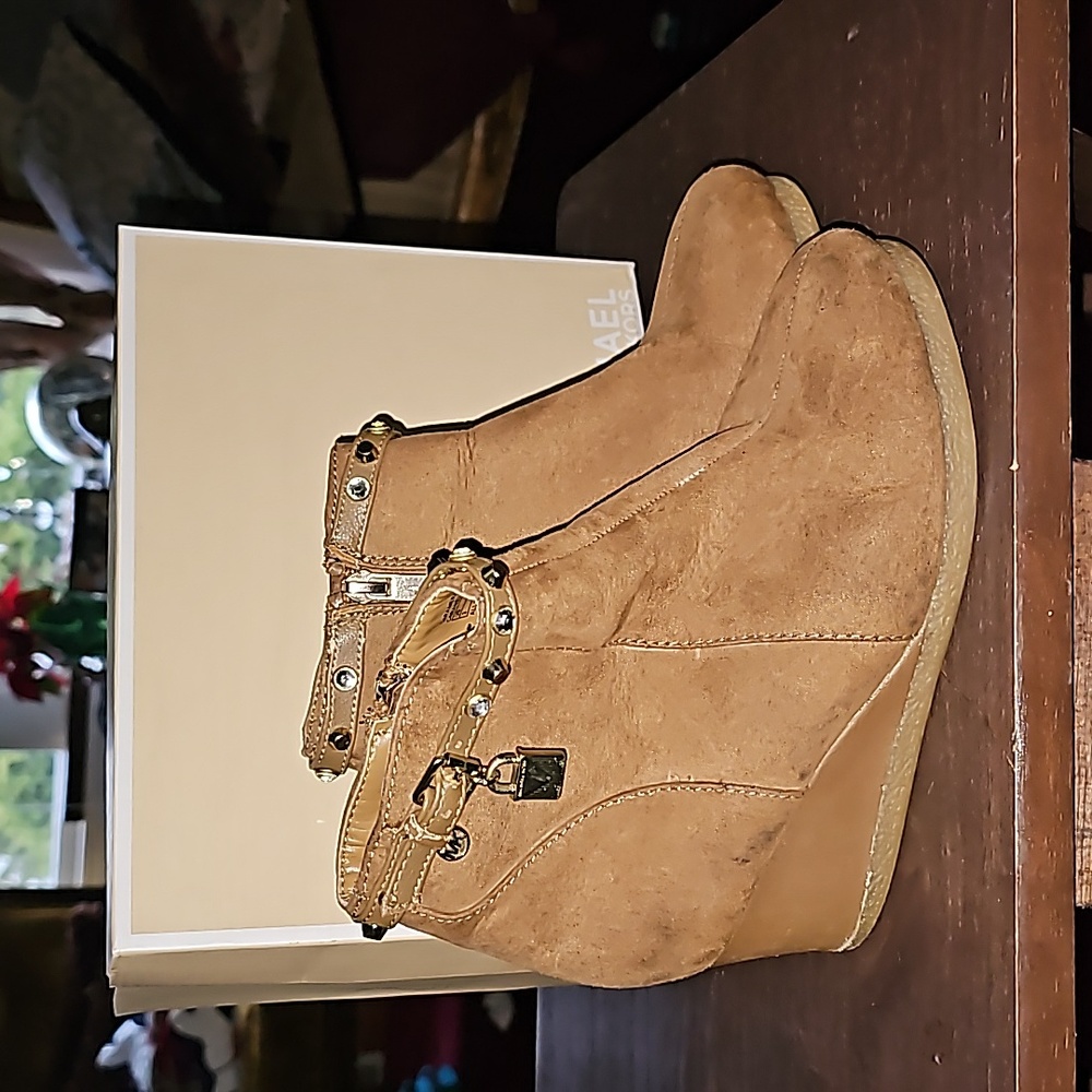 Girl's MK Cara Wedge Booties